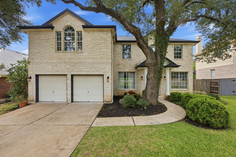 Virtual tour of 11220 S Bay Ln