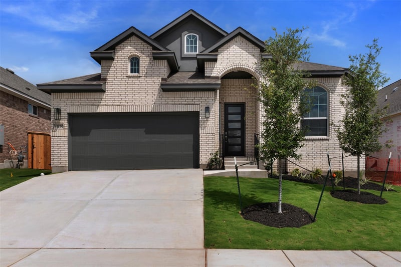Virtual tour of 1129 Pansy TRL