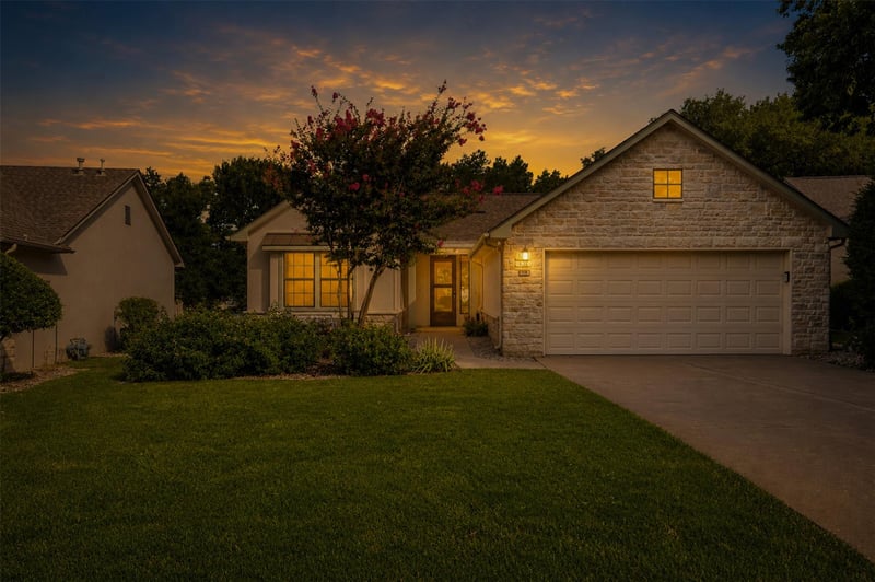 Virtual tour of 113 Larkspur LN