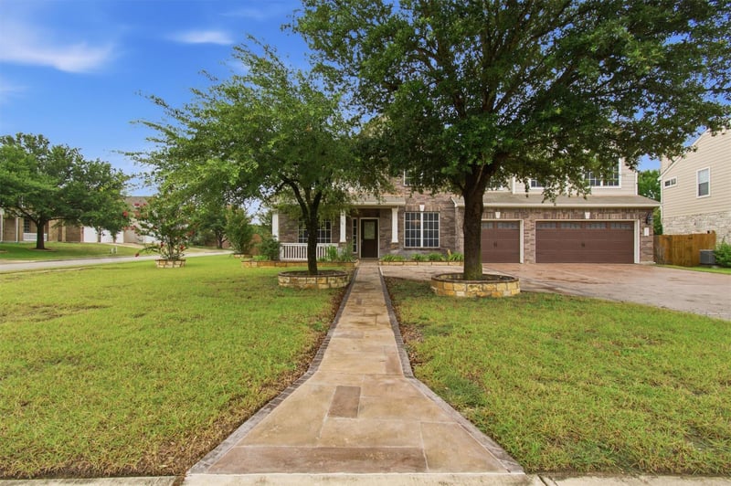 Virtual tour of 113 Scarlet Oak CV