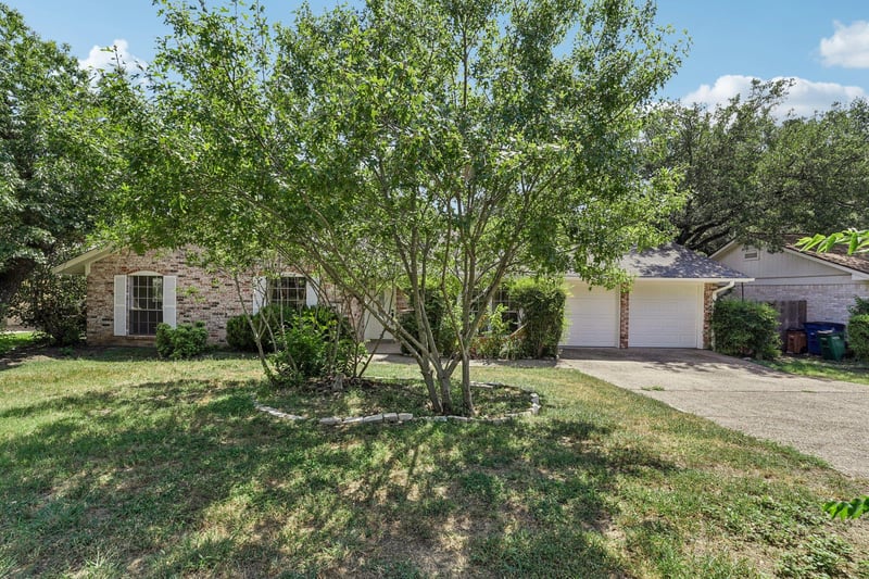 Virtual tour of 11307 Alhambra DR