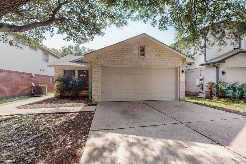 Virtual tour of 11317 Pardoners Tale Ln