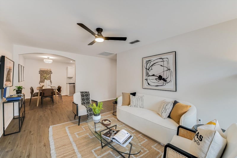 Virtual tour of 114 Havana ST