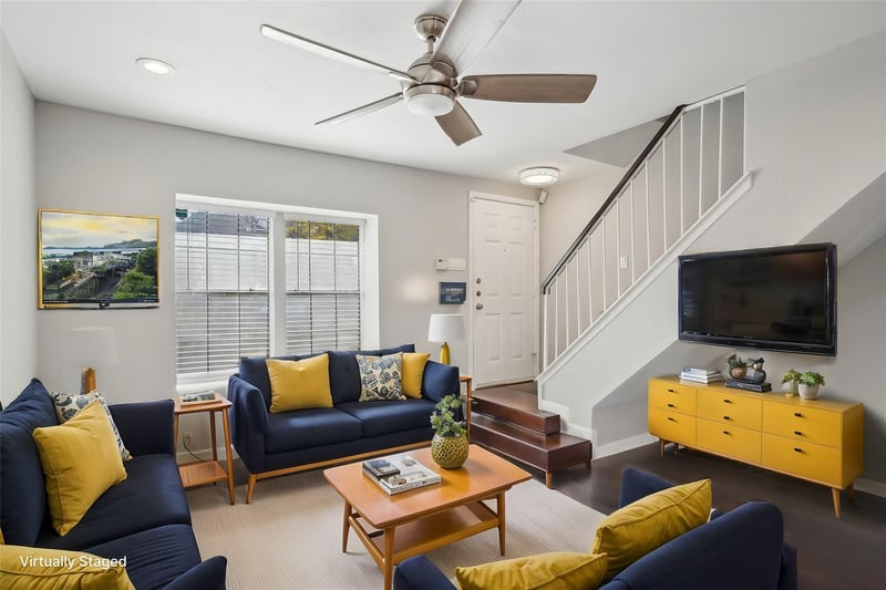 Virtual tour of 11404 Walnut Ridge DR Unit #5