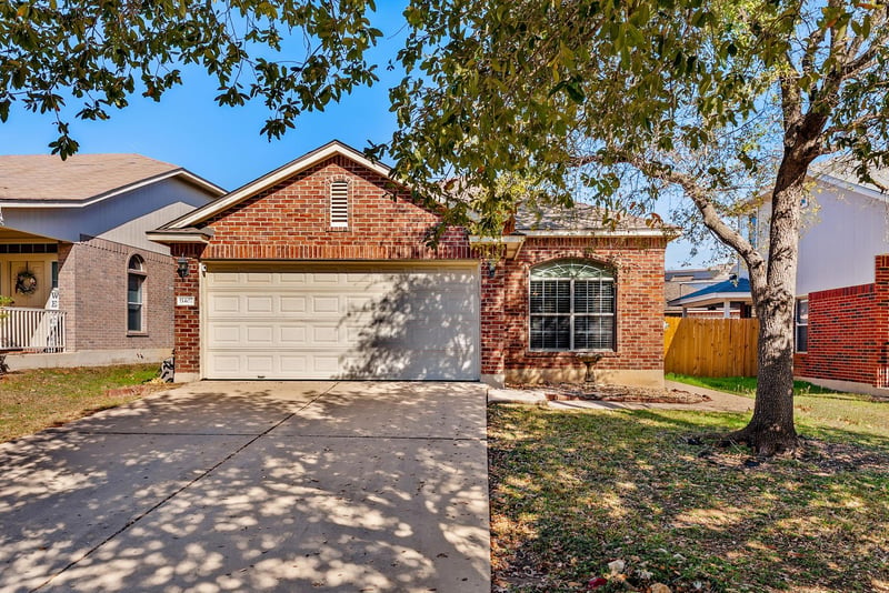 Virtual tour of 11407 Jim Thorpe LN