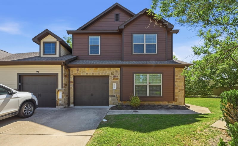 Virtual tour of 11417 Lost Maples TRL