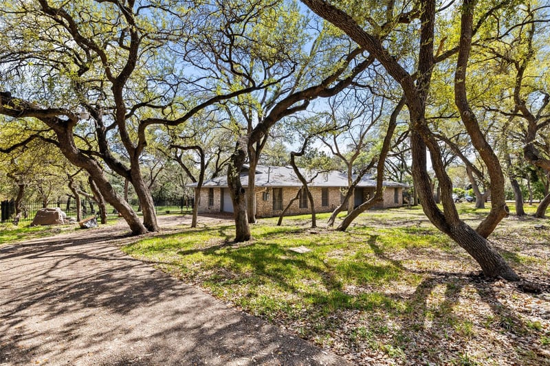 Virtual tour of 11503 Ladera Vista Dr