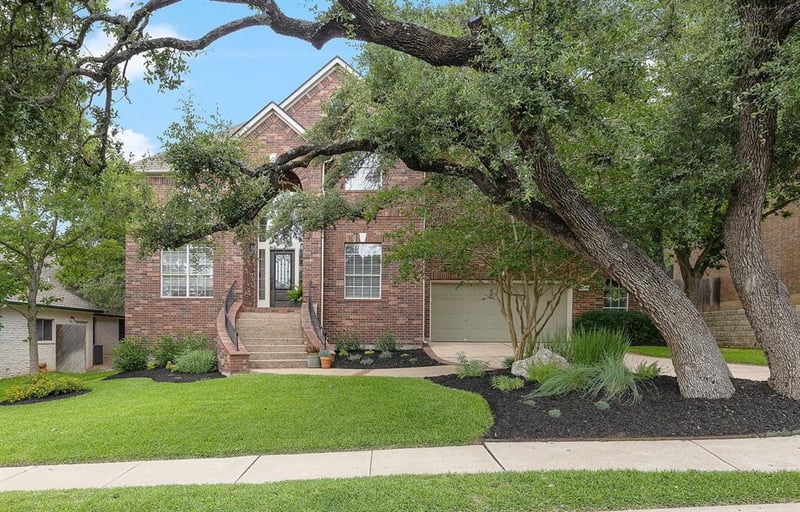 Virtual tour of 11516 Cedarcliffe Dr