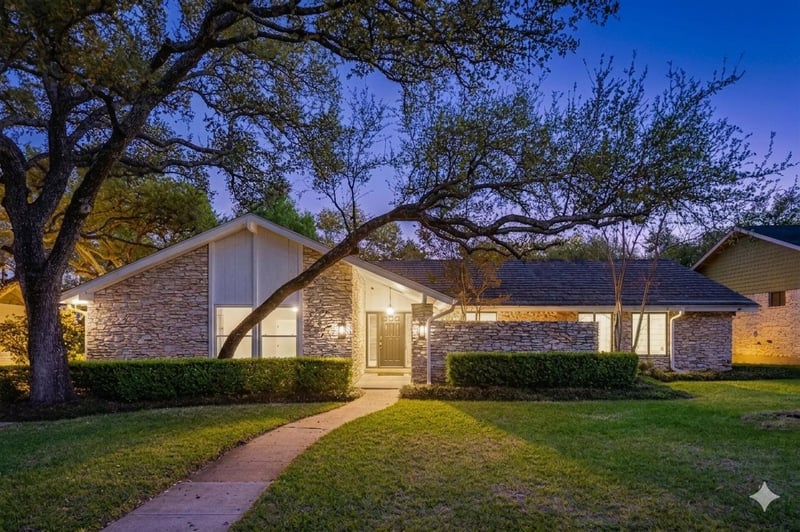 Virtual tour of 11532 Spicewood PKWY