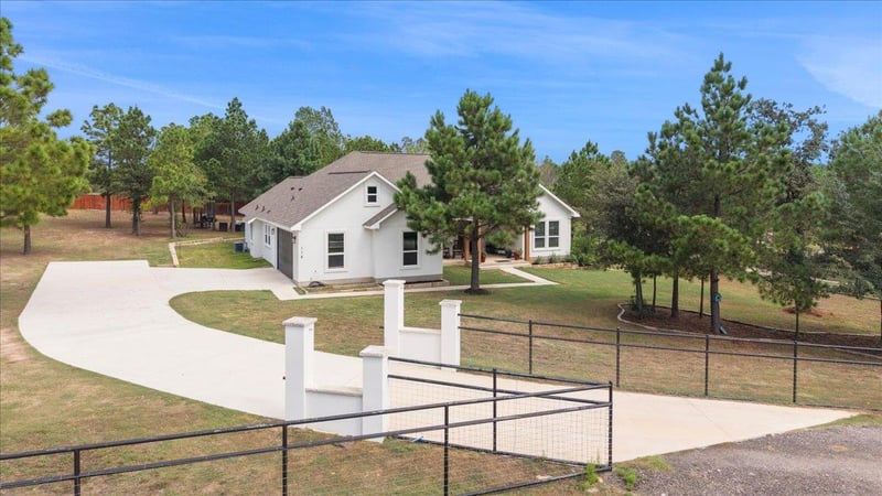 Virtual tour of 116 Brahman CT