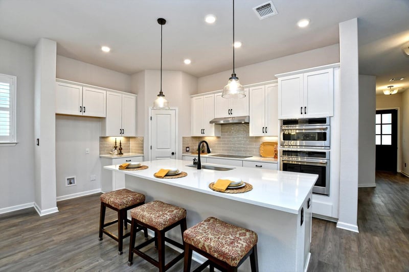 Virtual tour of 116 Monterey Oak Trl