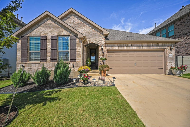 Virtual tour of 116 Peach Orchard Ln