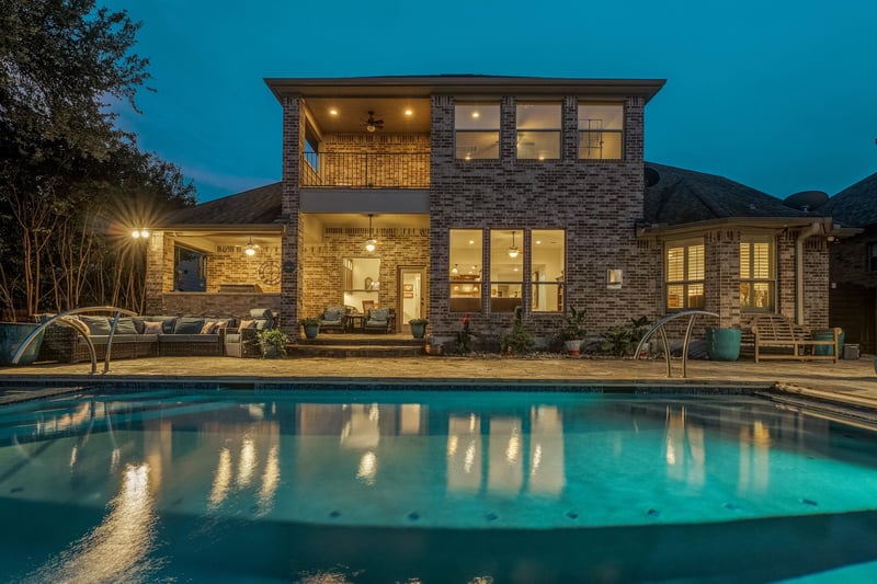 Virtual tour of 11708 Palisades PKWY