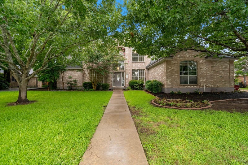 Virtual tour of 11720 Hobbiton Trl