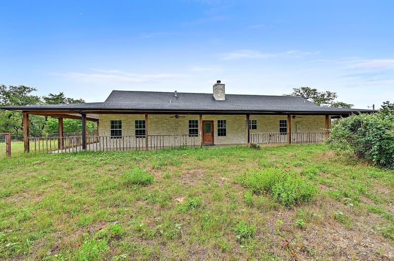 Virtual tour of 11791 Silver Springs RD