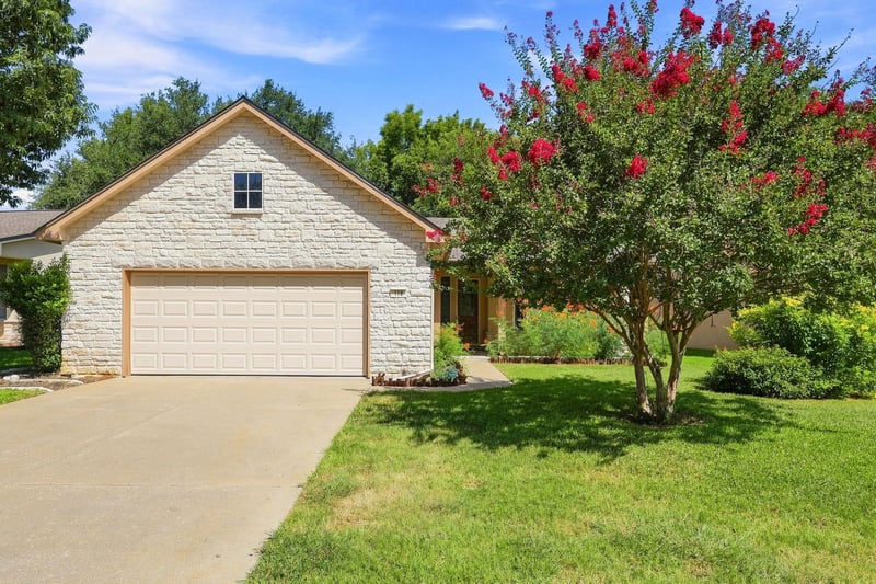 Virtual tour of 118 Bass ST