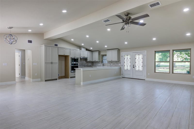 Virtual tour of 11811 Sleepy Hollow RD