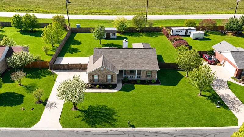 Virtual tour of 119 Brazos DR