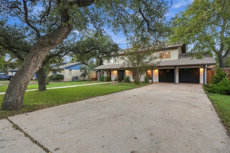 Virtual tour of 11902 Knights Brg