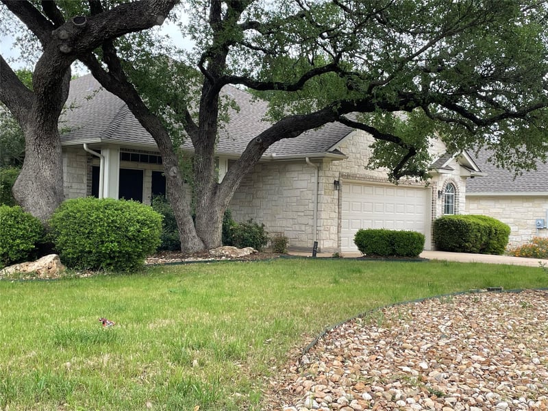 Virtual tour of 120 Brazos DR