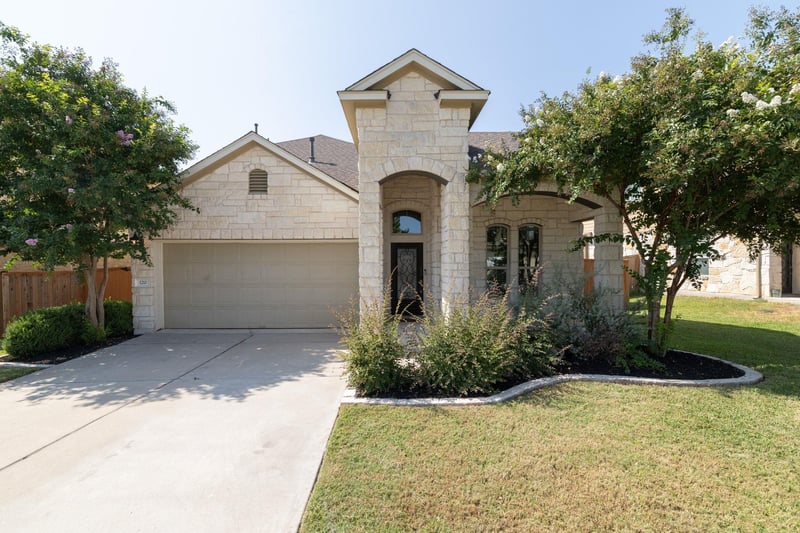 Virtual tour of 120 Briar Park Dr