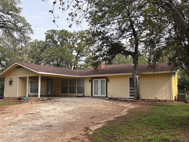 Virtual tour of 120 Cedar Spur