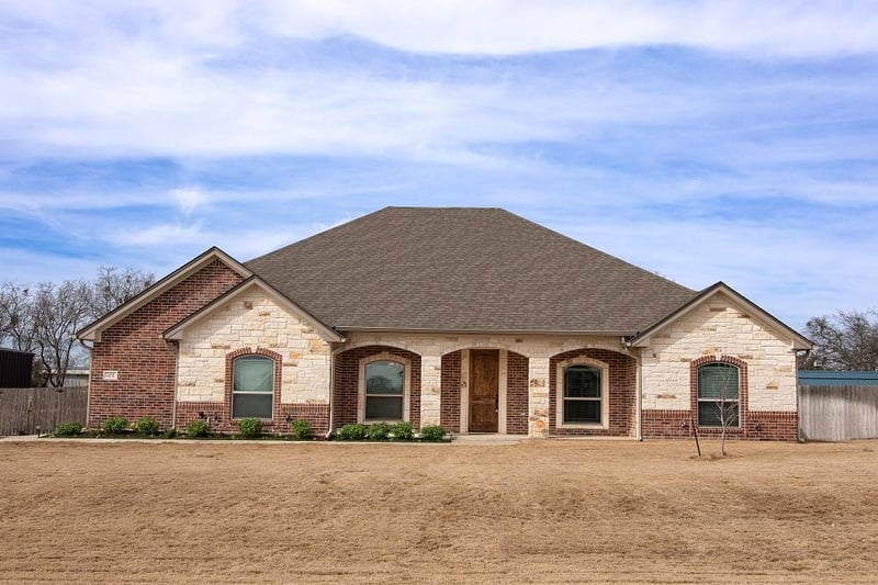 Virtual tour of 120 Metheglin DR