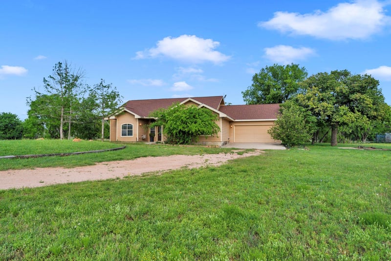 Virtual tour of 120 Zurita TRL