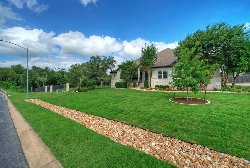 Virtual tour of 12012 Uplands Ridge DR