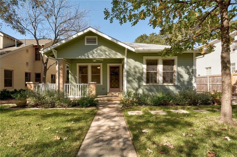 Virtual tour of 1204 Shelley Ave