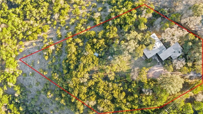 Virtual tour of 1205 Kennan RD