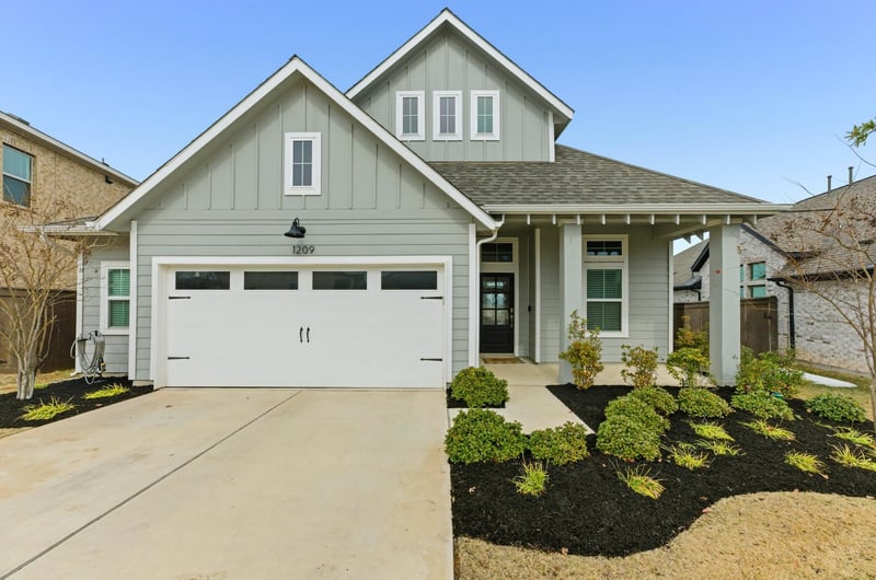 Virtual tour of 1209 Bluewood BND