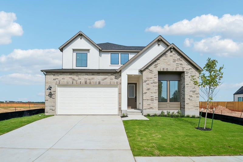 Virtual tour of 121 Christian Springs DR