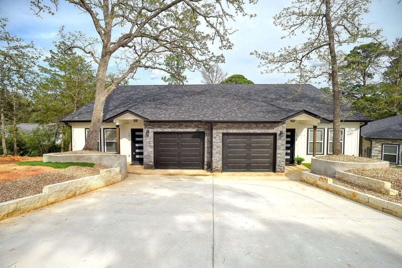 Virtual tour of 121 S Kanaio DR