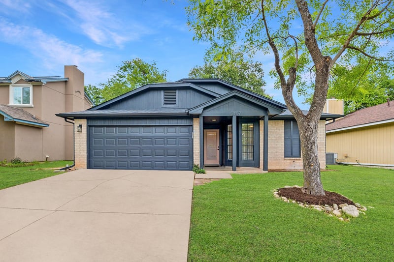 Virtual tour of 12107 Shropshire BLVD