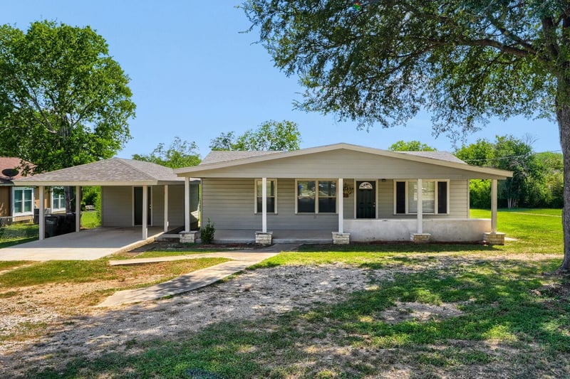 Virtual tour of 1211 N Bishop ST