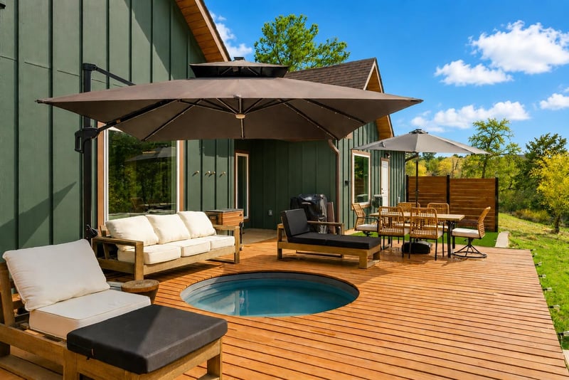 Virtual tour of 122 Mokolii CT