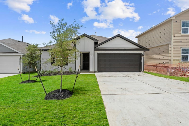 Virtual tour of 12208 Silverton Tree BND
