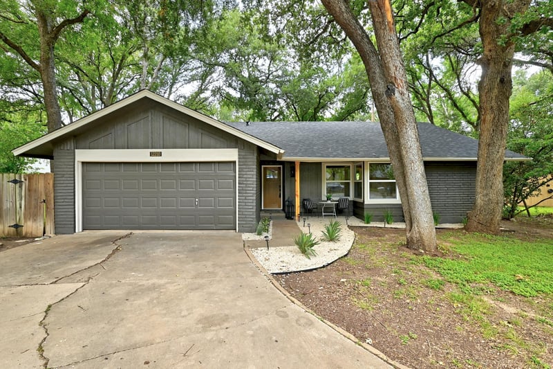 Virtual tour of 12210 Waxwing CIR