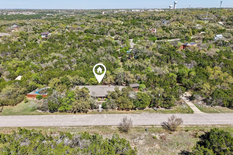 Virtual tour of 12216 Hanging Valley DR