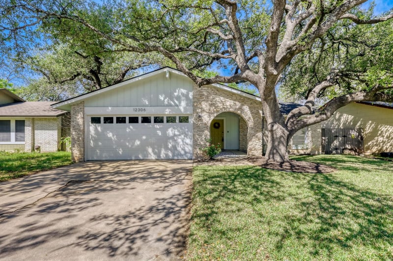 Virtual tour of 12306 Double Tree LN