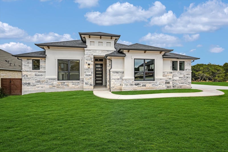 Virtual tour of 1232 Stormy DR