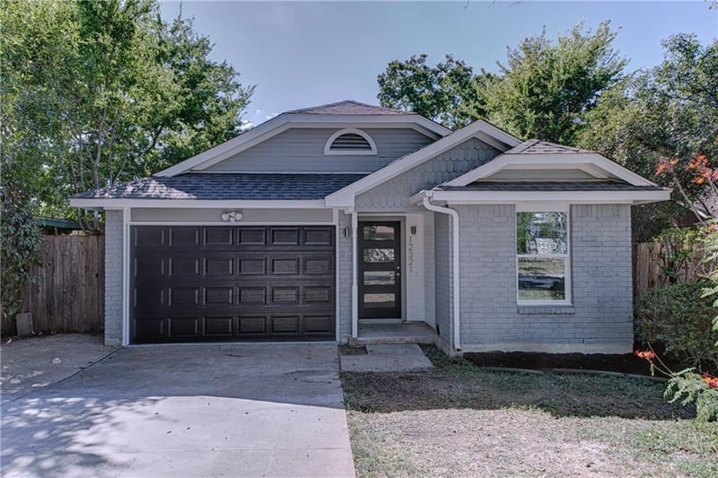Virtual tour of 12321 Emery Oaks Rd