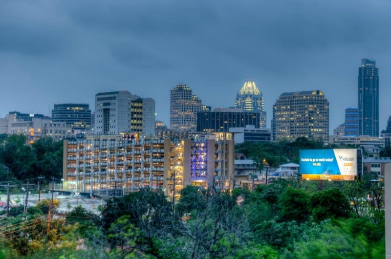 Virtual tour of 1239 Parkway Unit #A