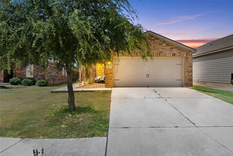 Virtual tour of 124 Continental Ave