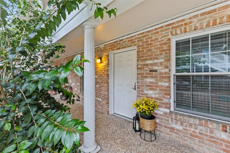 Virtual tour of 1240 Barton Hills DR Unit #108