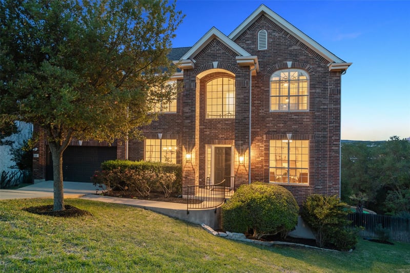 Virtual tour of 12400 Fairfax Ridge PL