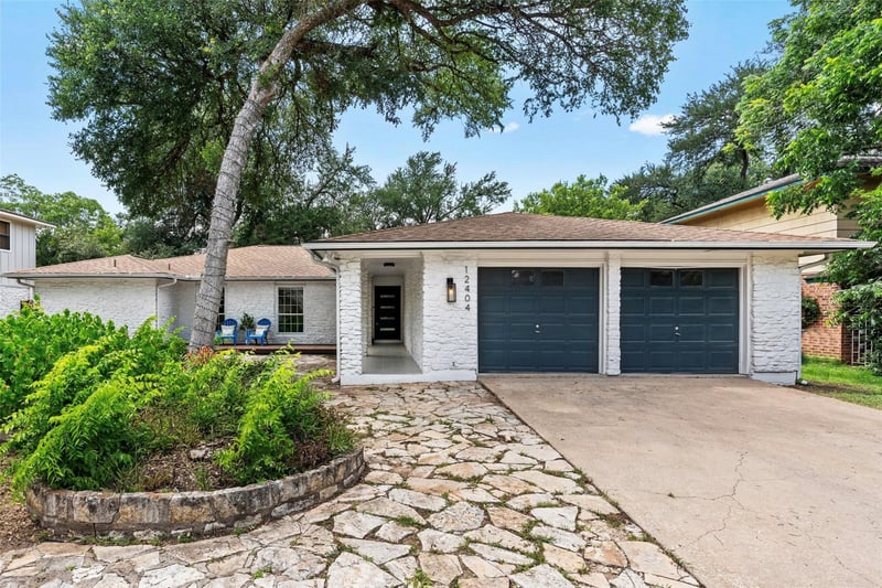 Virtual tour of 12404 Burlywood TRL