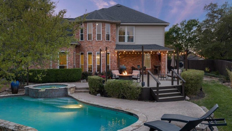 Virtual tour of 12424 Fairfax Ridge PL
