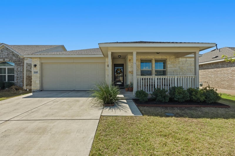 Virtual tour of 12425 Ostrich TRL
